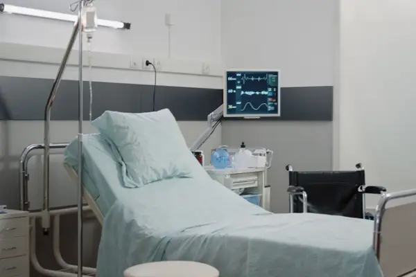 3 echipamente medicale esențiale pentru eficiența unui spital modern