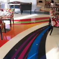 Sisteme decorative moderne oferite Milucon - Instalarea de pardoseli epoxidice decorative