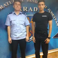 Doi absolvenți ai instituțiilor militare de învățământ ale M.A.I. au fost repartizați la Inspectoratul de Jandarmi Județean Arad