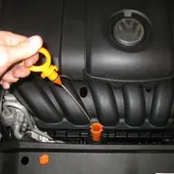 Utilitatea maşinilor şi importanţa pieselor auto originale