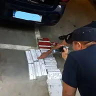 92 pachete cu țigări netimbrate, ridicate în vederea confiscării de Jandarmii Arădeni