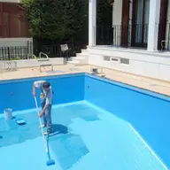Confort prelungit cu hidroizolatii piscina de calitate
