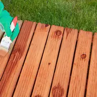 Cauti cel mai bun lac pentru lemn? Vezi TOP 5 beneficii pe care le ofera gama ZOBEL
