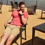 Moduri clasice în care poți purta un tricou polo