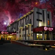 Hotel Leon