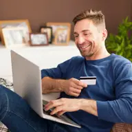 Shopping eficient: ce reduceri să urmărești la începutul verii