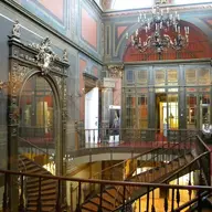 Top 5 muzee fascinante din București: destinații culturale