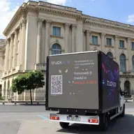 Cum să alegi locația ideală pentru panoul publicitar exterior: ghid pentru maximizarea impactului