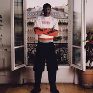 PLEASURES prezintă SS25: Paris in Love, o sărbătoare a romantismului și a modei