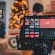 Streaming, noua formă de content pentru tinerii din Arad