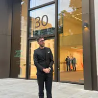 Vladinsky și Afterimage: un reper care repoziționează un artist român pe harta globală