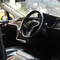 Eficiența energetică a mașinilor Tesla în viața de zi cu zi