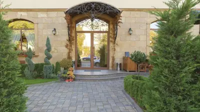 GVB Stone Concept