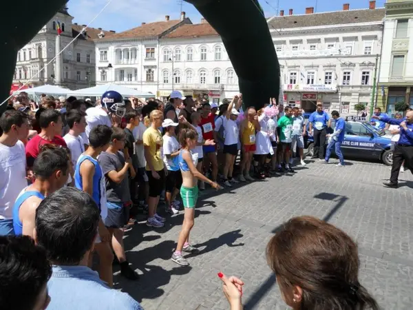 Crosul si Semimaratonul Judetului Arad