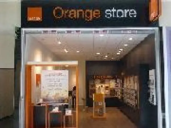 Orange Store - Atrium