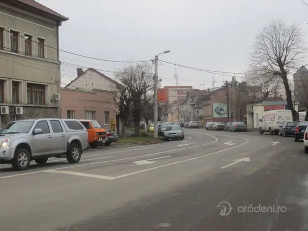 Strada Varful cu Dor