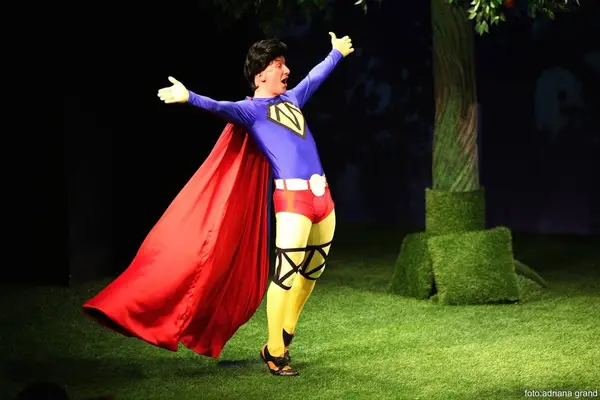 Andrei Şerban şi Victor Ioan Frunză încheie Festivalul Internaţional de Teatru Clasic, ediţia a 22-a