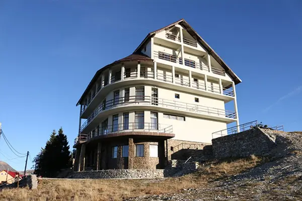 Ranca este locul in care alegi sa iti petreci toate vacantele si parca tot nu te saturi de frumusetea Romaniei