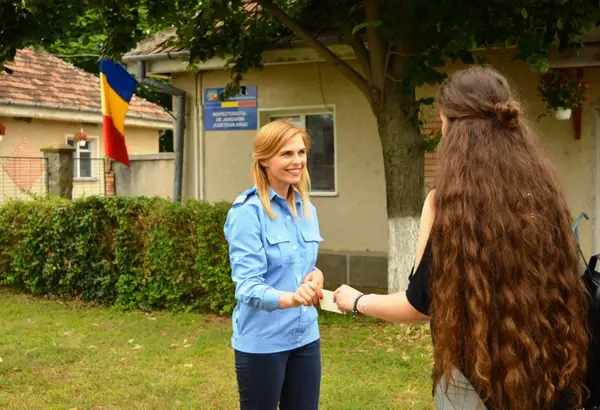 În drum spre Timișoara, si-a pierdut cartea de identitate la Arad