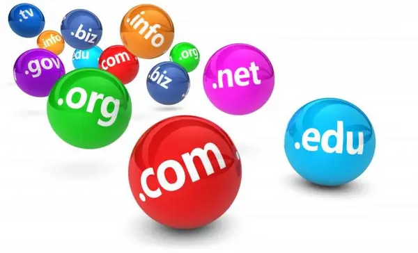 Cat costa sa prelungesti un domeniu web?