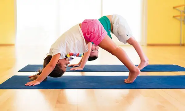 Creativ, nu competitiv! Yoga si Gimnastica pentru Copii