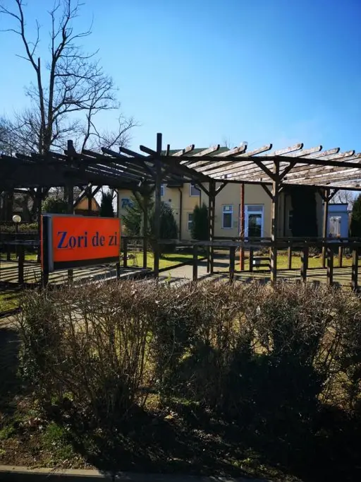 Camping Zori de Zi