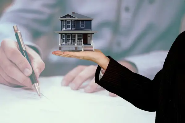 7 cele mai importante avantaje ale colaborării cu un agent imobiliar