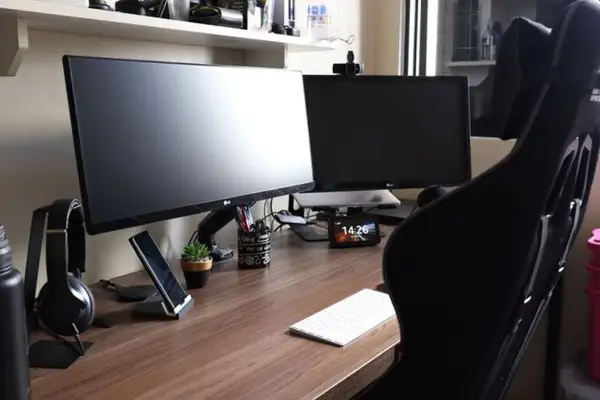 Workstation vs Desktop! Te ajutăm să faci diferența!