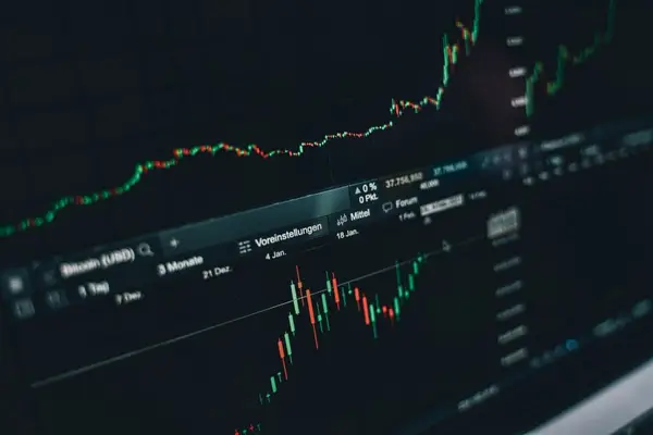 Cum sa începi investita in criptomonede: 3 sfaturi