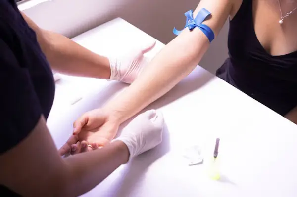 3 afecțiuni care pot fi diagnosticate pe baza testării hematocritului