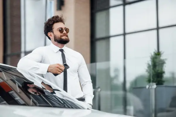 Cum să alegi cel mai bun tip de leasing auto pentru afacerea ta