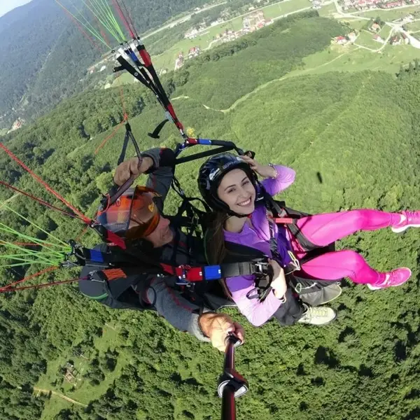 Zbor cu parapanta in tandem - incearca si tu!