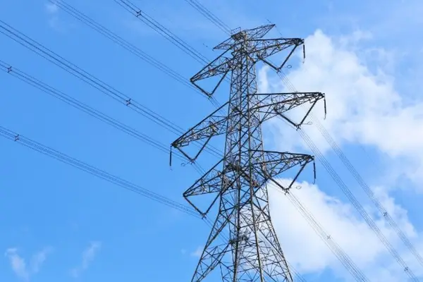 Cum funcționeaza procesul de distributie energie electrica?