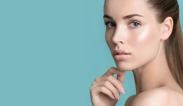 Top 3 produse cu retinol pentru o piele mai tânără și mai sănătoasă