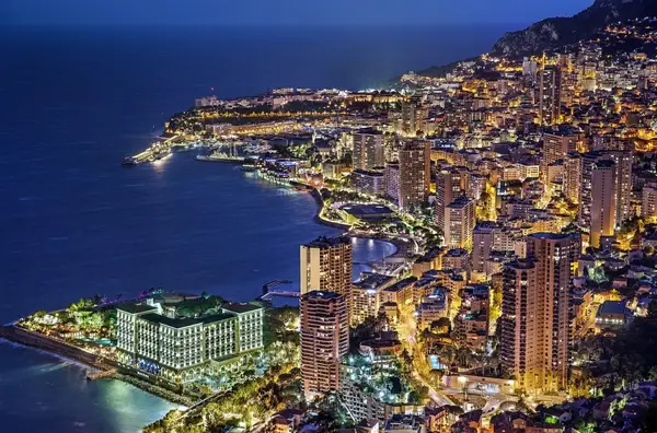 Monaco: splendoarea micului principat și strălucirea jocurilor de noroc