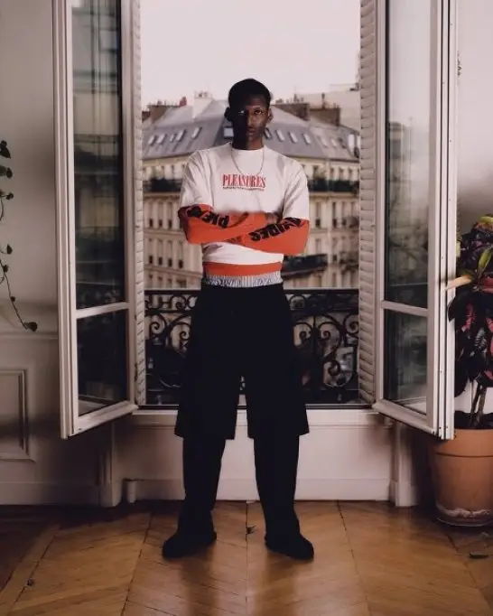 PLEASURES prezintă SS25: Paris in Love, o sărbătoare a romantismului și a modei