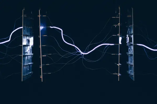Rețele electrice subterane. Viitorul infrastructurii urbane în România