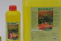 Pesticide Az.ro - Hranirea plantelor cu ingrasamant foliar